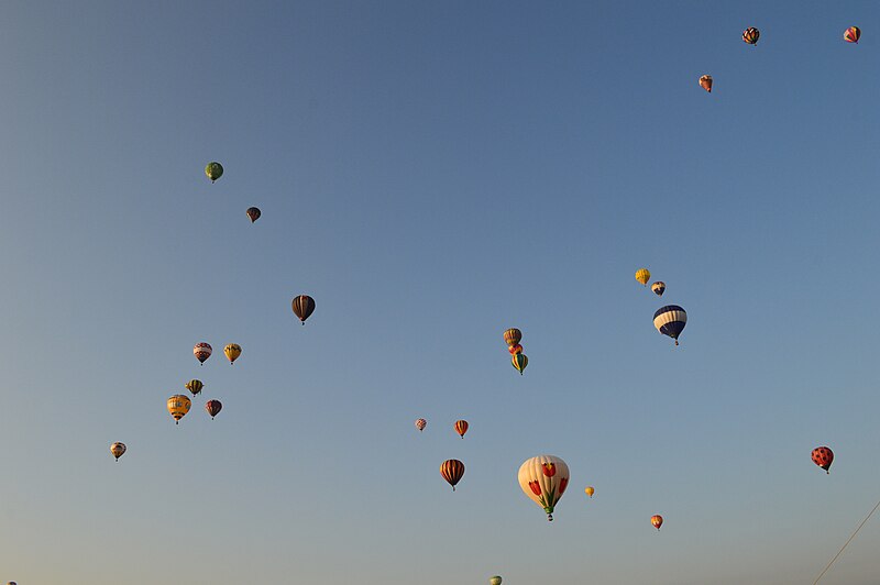 File:Festival internacional del globo Leon Guanajuato 2014 0094.JPG