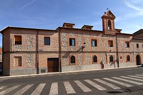 Fuensalida, Colegio San José, Antiguo Convento de los P.P. Franciscanos.jpg