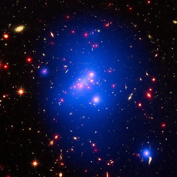 Galaxy cluster IDCS J1426 is located 10 billion light-years from Earth and has the mass of almost 500 trillion suns (multi-wavelength image: X-rays in