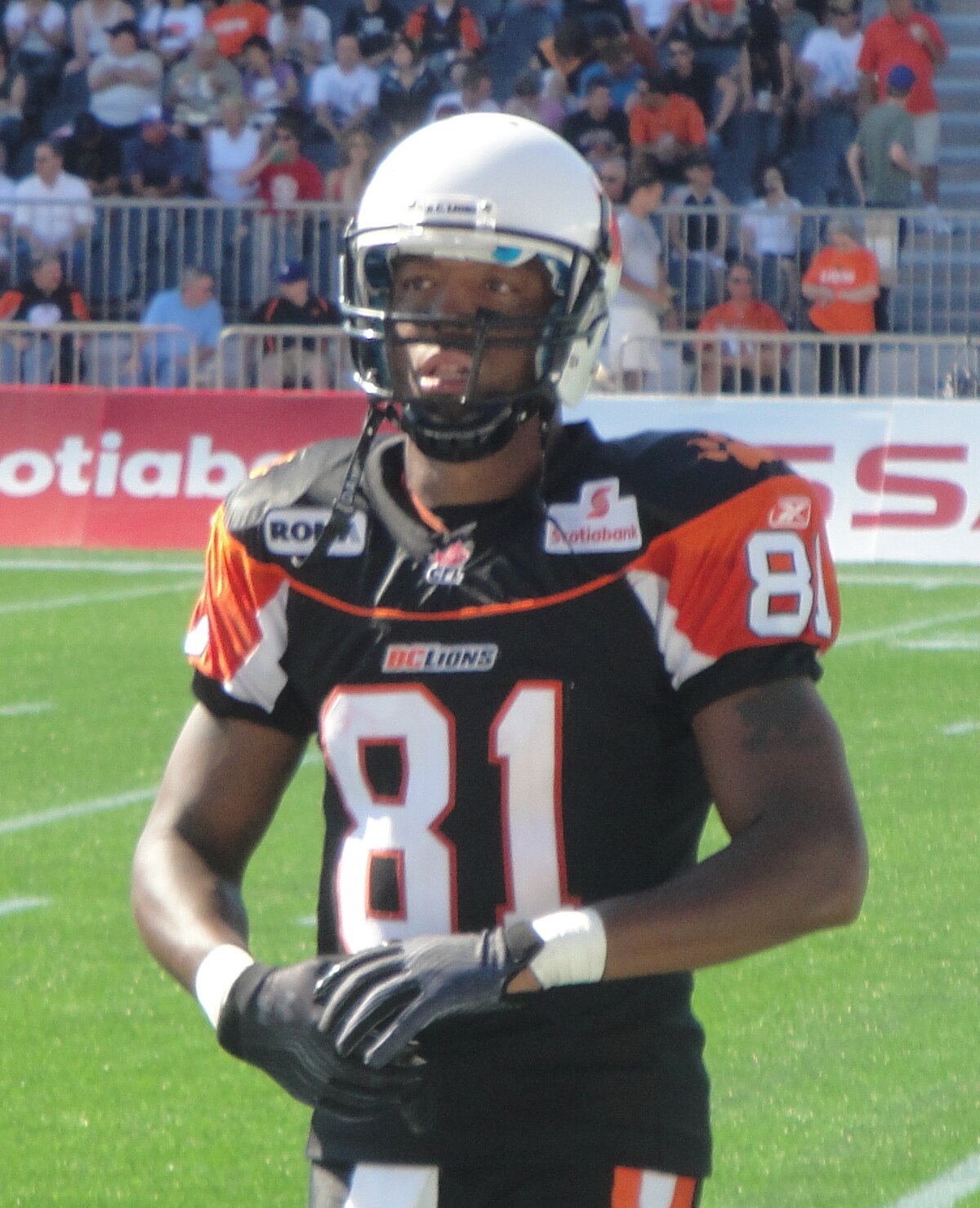 B.C. Lions retire Geroy Simon's jersey