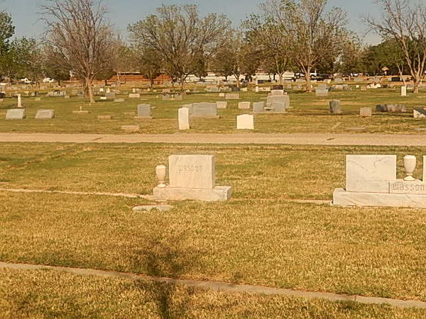 Graves at Crane County Cemetery off U.S. Route 385