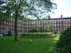 Part of Gray's Inn, menunjukkan sesetengah muatan bilik dan sebuah bahagian dari the Walks