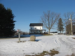 Gump House near Garrett.jpg 