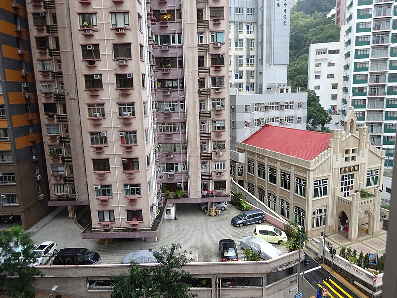 File:HK ML 半山 Mid-level 般咸道 63 Bonham Road Mansion FV 7B 采文軒 Bonham Mansion view Rhenish Mansion January 2016 DSC 09.jpg