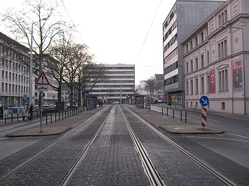 Haltestelle Wilhelmsstraße-Stadtmuseum, 1, Mitte, Kassel