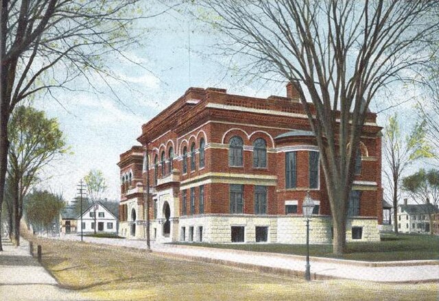 The former high school on State and School streets, completed in 1890, as it appeared in 1907