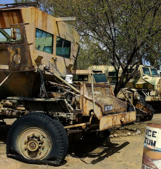 <span class="mw-page-title-main">Hippo APC</span> South African armoured personnel carrier