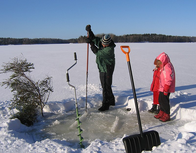 Ice fishing - Wikipedia