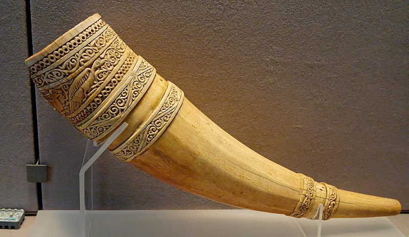 File:Horn Louvre OA4069.jpg