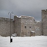 Fil:Huset med målningarna Visby Gotland.jpg