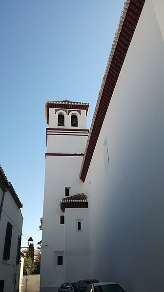 File:Iglesia Parroquial de la Zubia(campanario).jpg