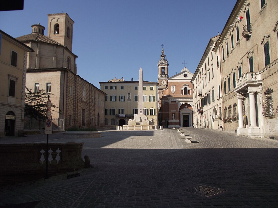 Piazza Federico II