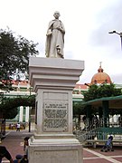 Juan de Mori y Alvarado (statue and podium).JPG