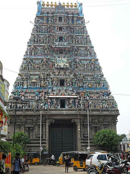 File:Kapaleeshwarar Temple.JPG