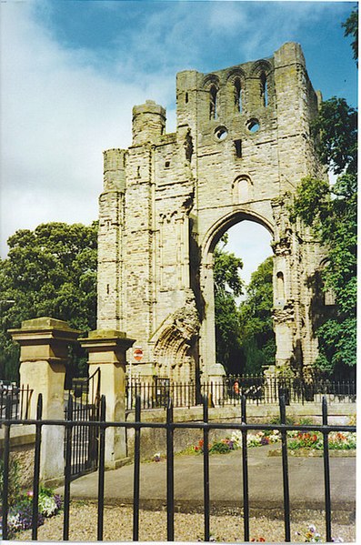 File:Kelso Abbey. - geograph.org.uk - 156138.jpg