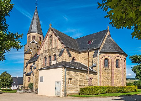 Kirche Biersdorf 01