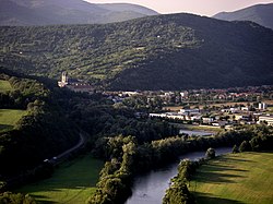 Panorama obce Hronský Beňadik
