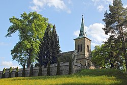 Kostel sv. Jiri, Karlovice 03.JPG