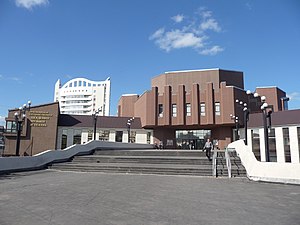 Красноярська державна академія музики і театру