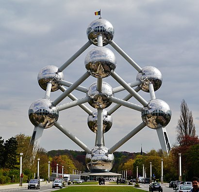 Hoe gaan naar Atomium met het openbaar vervoer - Over de plek