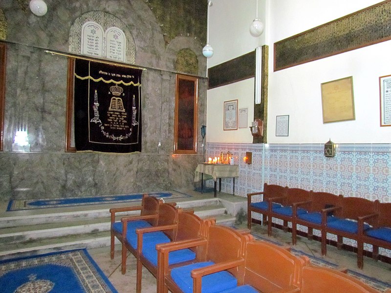 File:Lazama Jewish Synagogue - Mellah - Hay Essalam - Marrakech, Morocco (8138996021).jpg