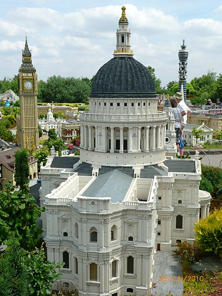 File:Legoland - panoramio (55).jpg