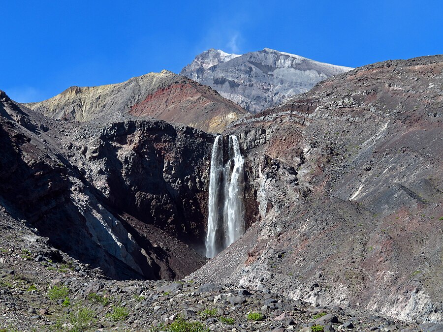 Loowit Falls at Mount St. Helens in Washington 2