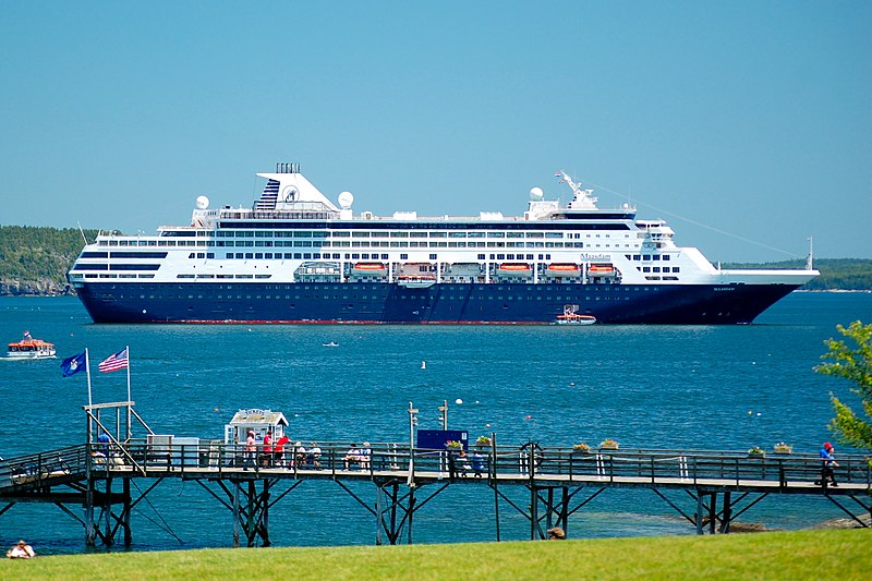 File:MS Maasdam - Bar Harbor, ME.jpg