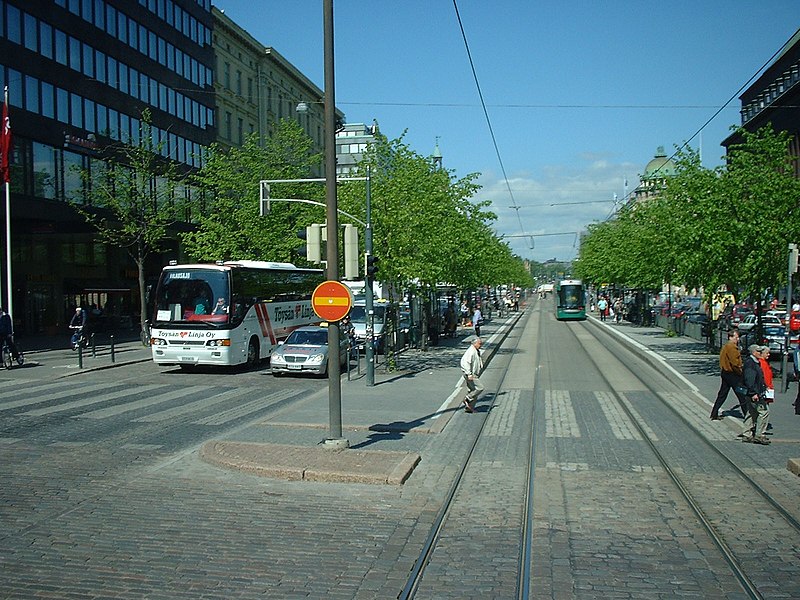 File:Mannerheimintie.jpg