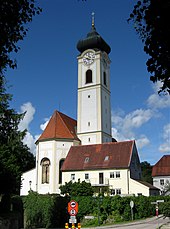 Die Pfarrkirche Mariä-Himmelfahrt auf dem Hofberg