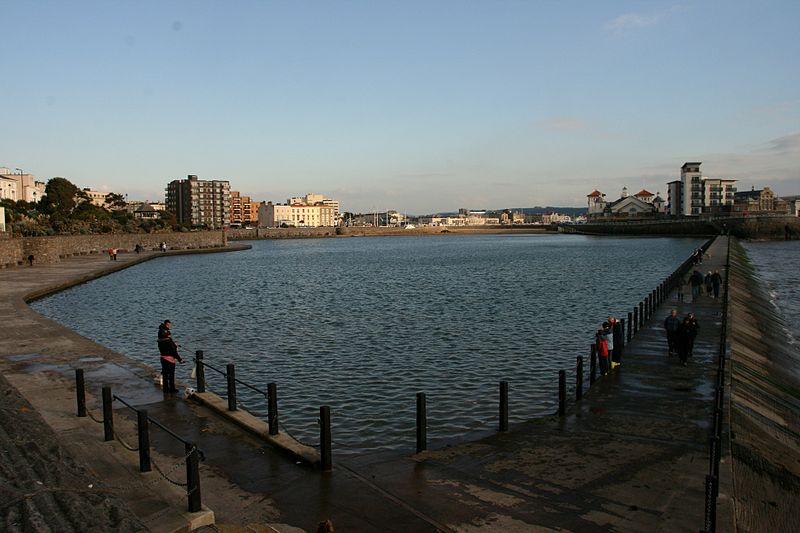 File:Marine Lake, Weston-super-Mare.jpg