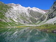 Le massif du Vignemale depuis la vallée d'Ossoue.