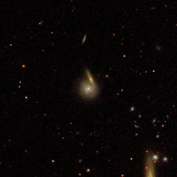 File:NGC7525 - SDSS DR14.jpg