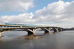 Nicholas Chain Bridge in Kiev 2010 01.JPG