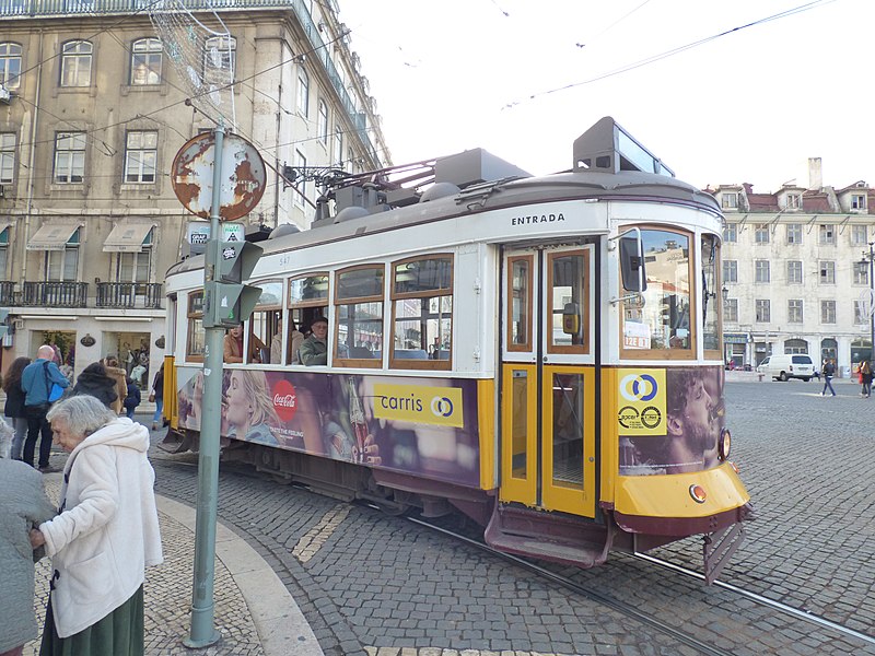 File:No 12 Tram Lisbon (31342834431).jpg