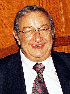 Nour El-Sherif.jpg