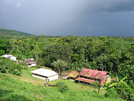 Un aperçu de Ouanary, depuis la piste de la ferme