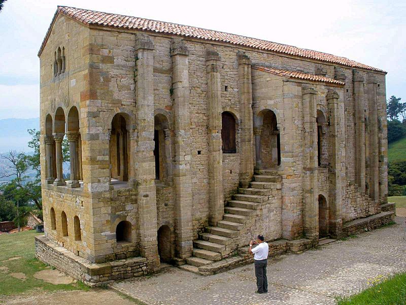 File:Oviedo - Santa Maria del Naranco 06.jpg