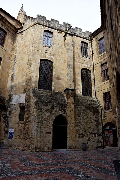 File:Palais des Archevêques de Narbonne033.JPG