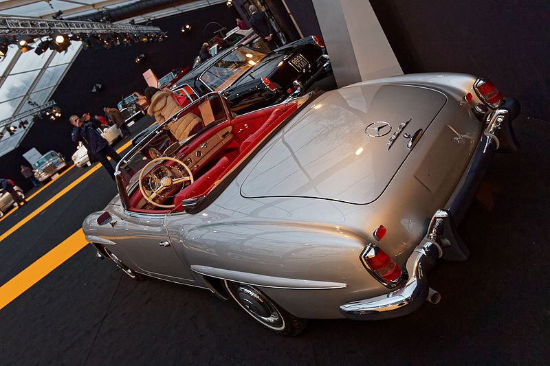 File:Paris - RM Sotheby’s 2016 - Mercedes-Benz 190 SL - 1961 - 004.jpg