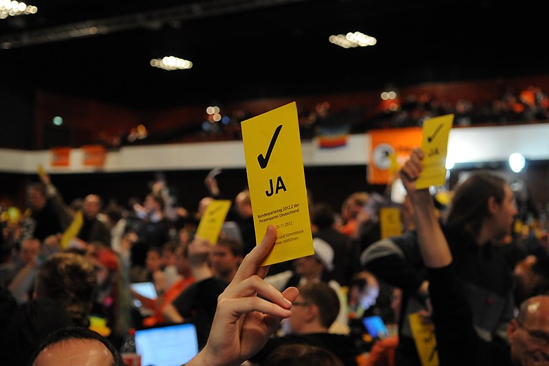 File:Piraten Bundesparteitag 2012 Bochum3.jpg