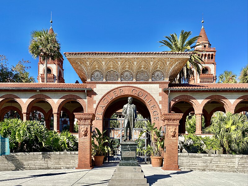 File:Ponce de Leon Hotel, Flagler College, King Street, St. Augustine, FL - 50784193573.jpg