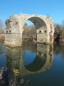 Pont Ambroix 0415.JPG