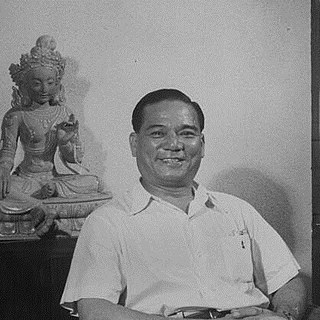 <span class="mw-page-title-main">Lê Văn Hoạch</span> Vietnamese doctor and politician (1896–1978)