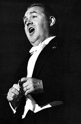 1960 winner, Jussi Björling.