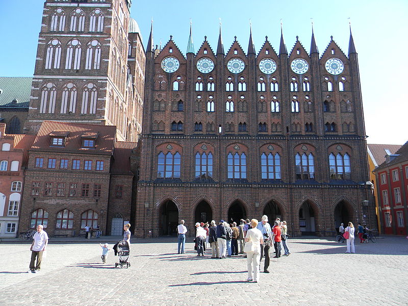 File:Primaria Orasului Stralsund.jpg