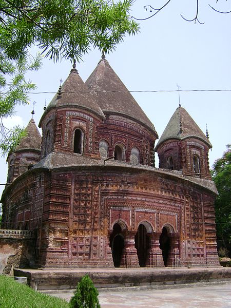 File:Puthia Mandirs10.JPG