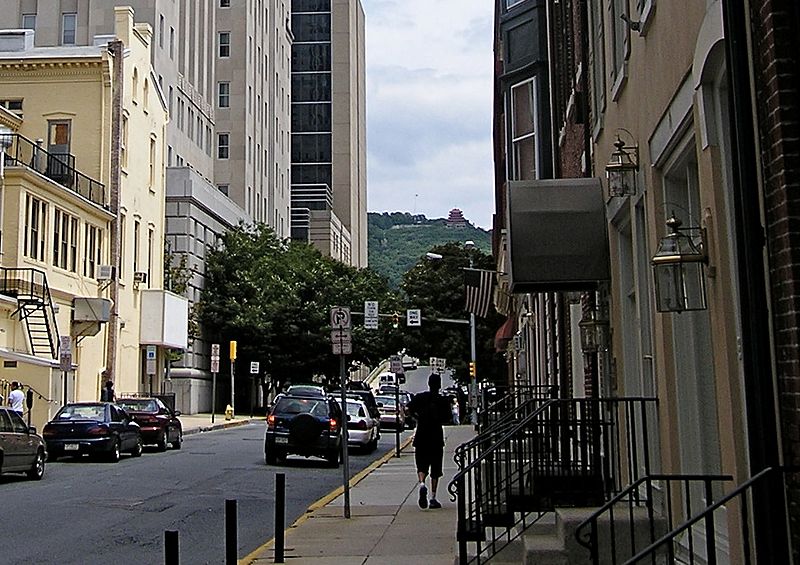 File:Reading Pennsylvania cropped.jpg