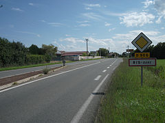 Znak wskazujący wjazd do Ris-Gare