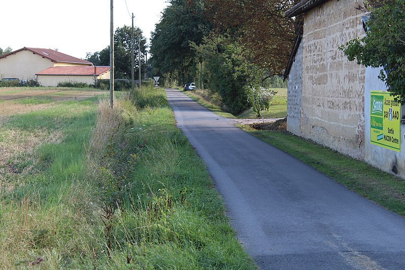 File:Route Croix Vieilles St Cyr Menthon 4.jpg